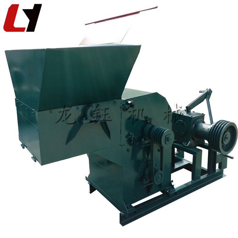 LYS-600型自动进料粉碎机后图