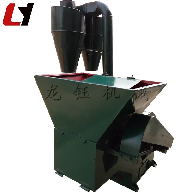 LYS-530型自动进料粉碎机斜视图