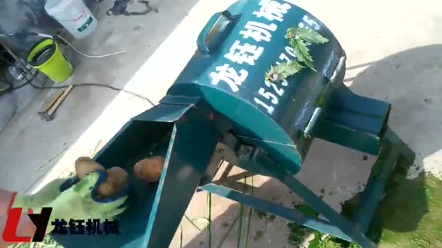 土豆打浆机工作视频实拍视频封面