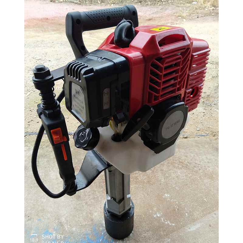 抗洪打桩机堤防抢险作业实拍