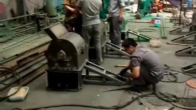 锤片式豆饼粉碎机实拍视频实拍视频封面