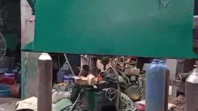 铡草粉碎机工作视频实拍视频封面