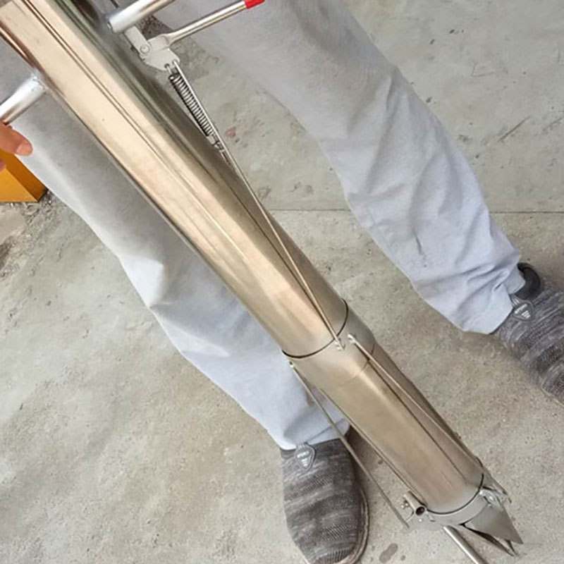 手持栽苗机实拍