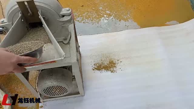 孜然粉碎机工作视频实拍视频封面